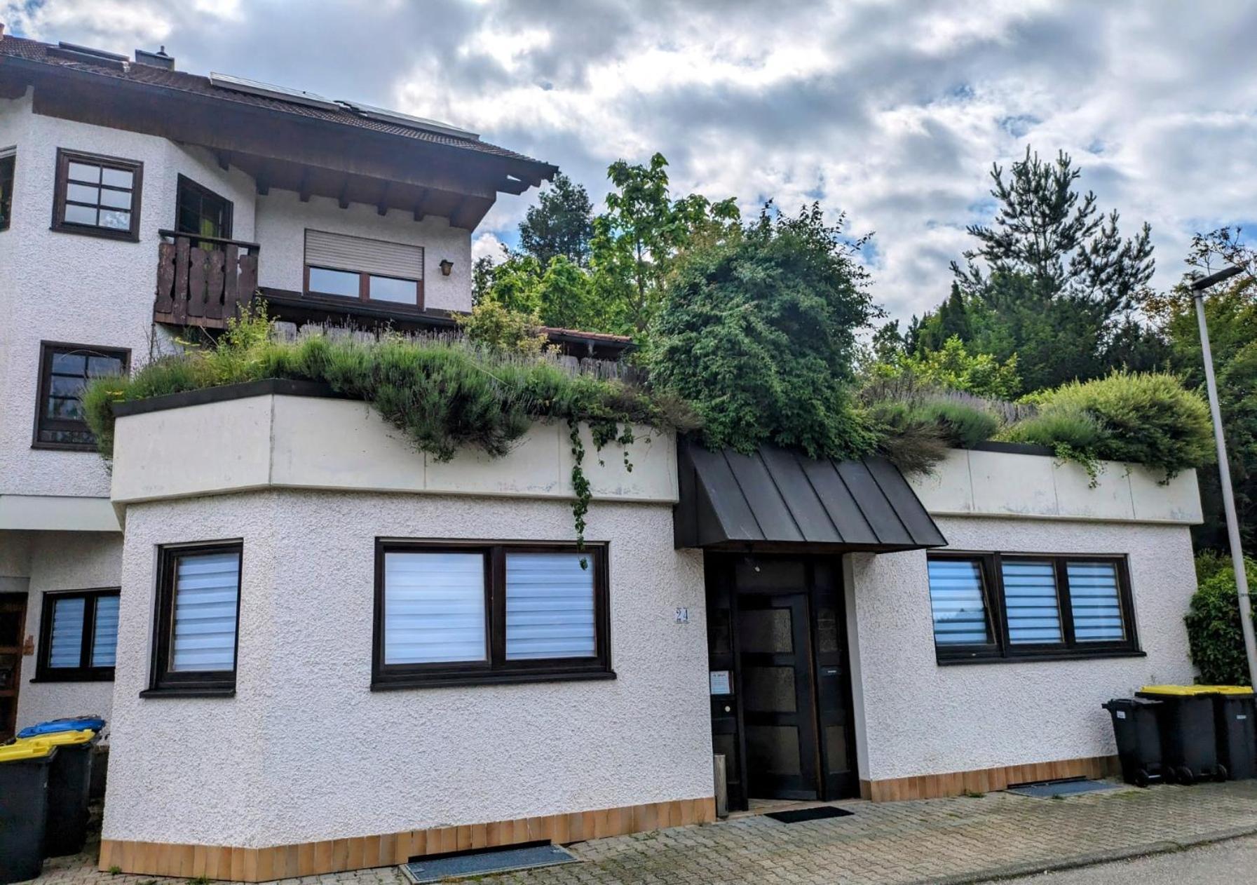 4 Zimmer Geraeumige Und Ruhig Gelegene Ferien- Und Monteurwohnung Nur Fuer Sie Allein Aujvari Vermietungen Spiegelberg Exterior photo